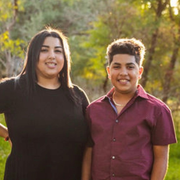 Meet your Posher, J. Owens - Picture 8 of 16